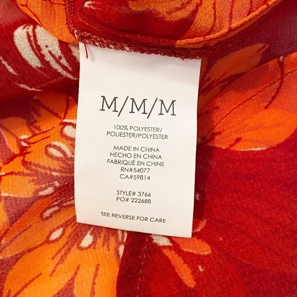 CAbi Hothouse Blouse #3766 in Scarlet Flower NWT - Medium - Picture 6 of 12